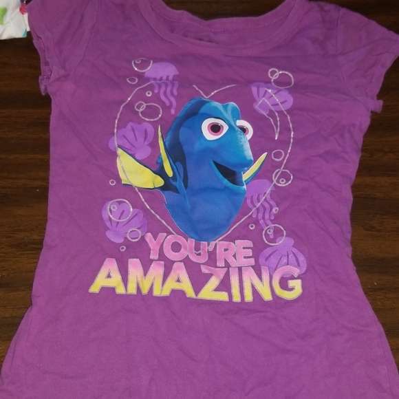 Girl's pajamas, shirts, - Picture 7 of 8